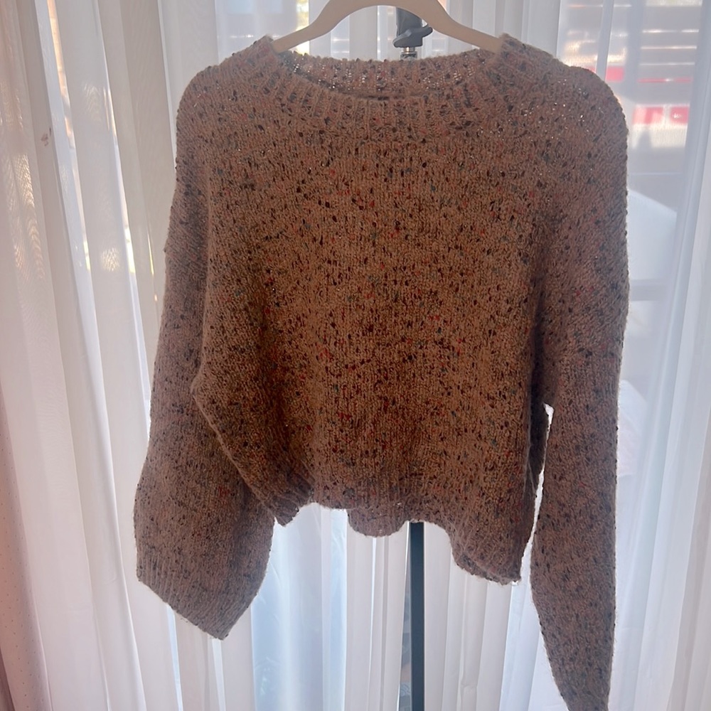 Chic speckled lightweight sweater ✨